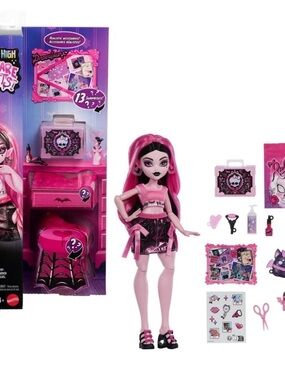 Monster High Self-Scare Secrets Draculaura Fashion Doll with 13 Realistic Access